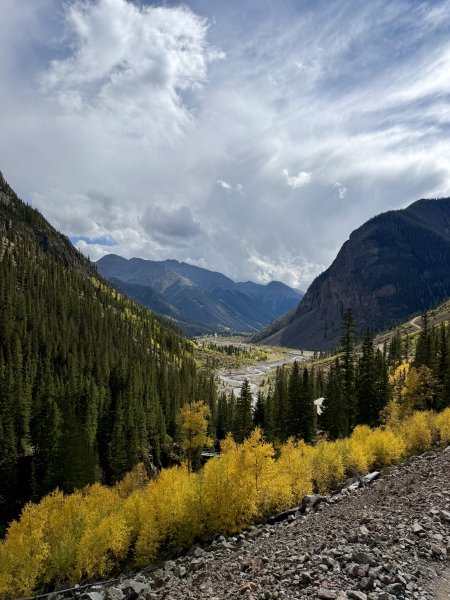 Coming into Silverton